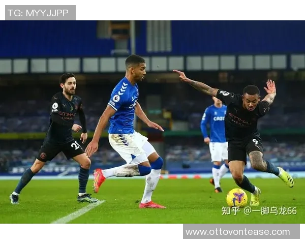 2020年南安普敦对阵热刺精彩比赛视频回顾与分析