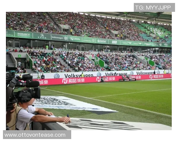 柏林赫塔迎战卢甘斯克期待精彩对决与精彩进球的较量 柏林赫塔迎战卢甘斯克期待精彩对决与精彩进球的较量